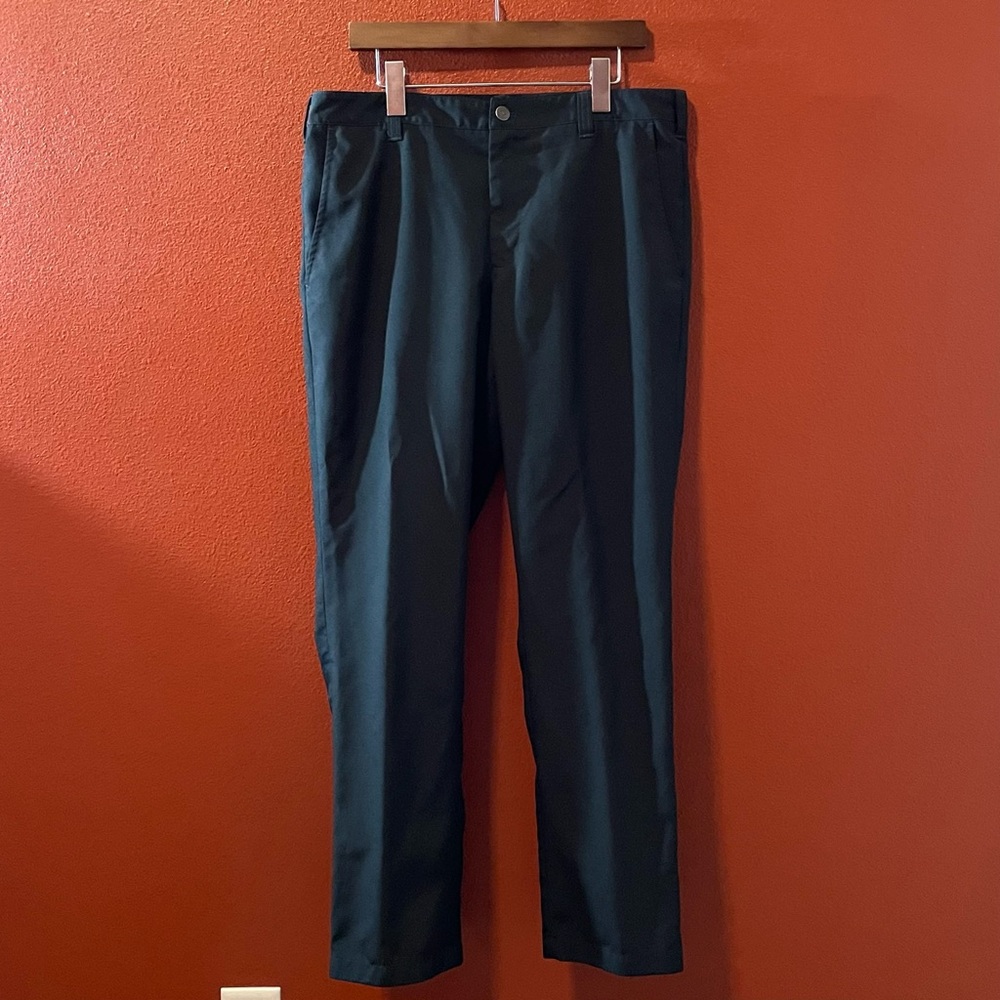 Bluffworks Men’s Classic Regular Fit Black Lightweight Technical‎ Travel Pants